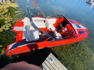 St Tropez 6 red - mBoats