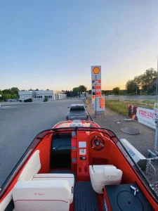 St Tropez 6 red - mBoats