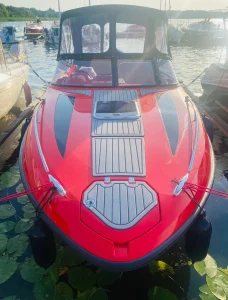 St Tropez 6 red - mBoats